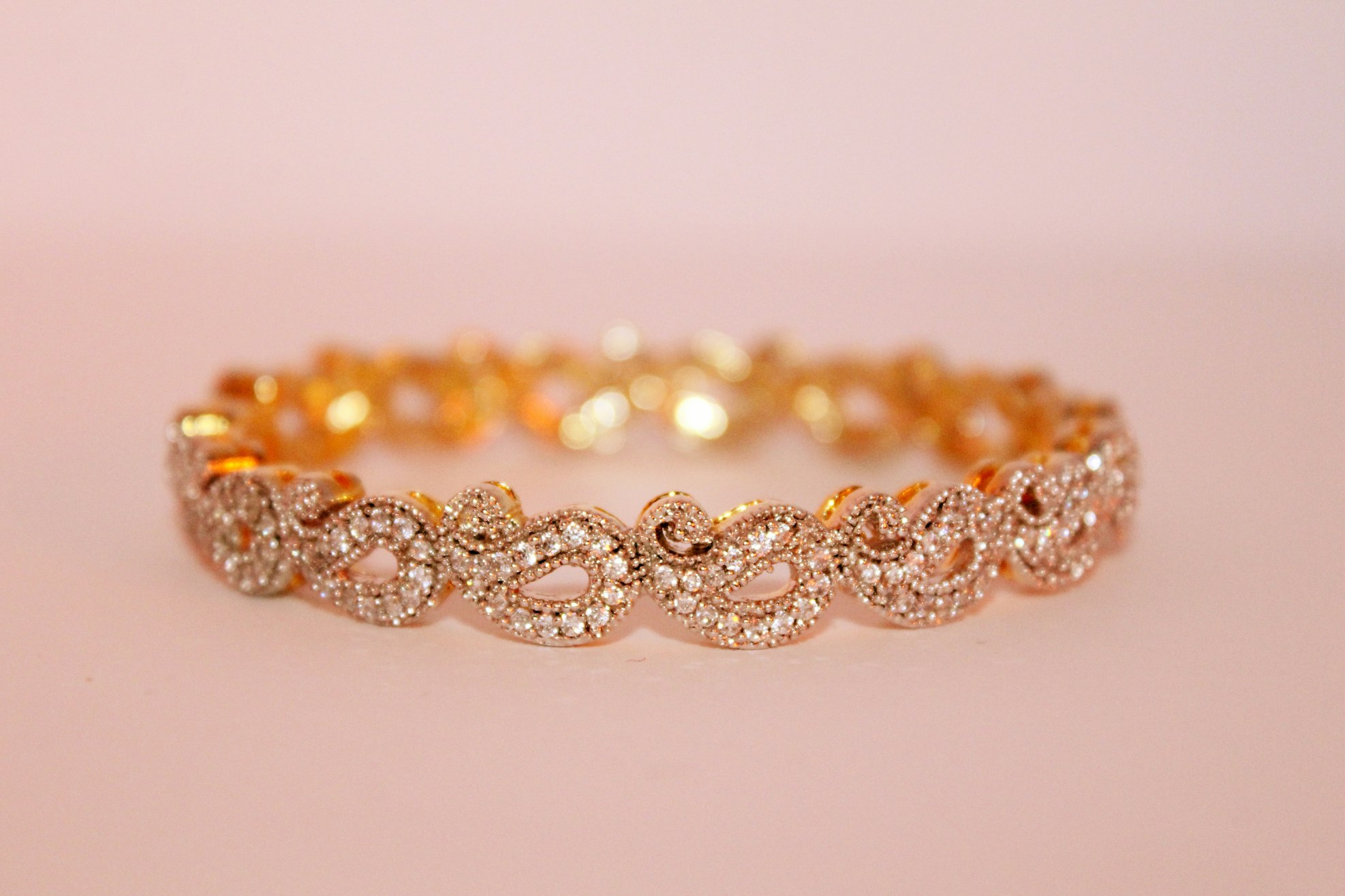 Rose Gold Twisted Bangle